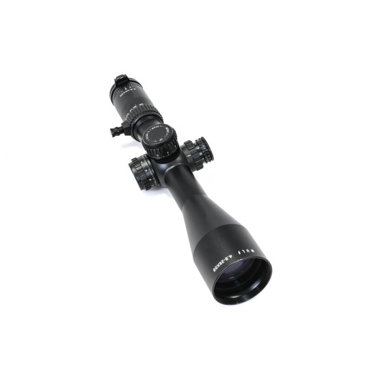 Wulf Defender 4.8-26x56 IR FFP Wulf Defender 4.8-26x56 IR FFP
